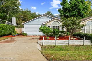 1105 HIBISCUS Street, Atlantic Beach, FL 32233