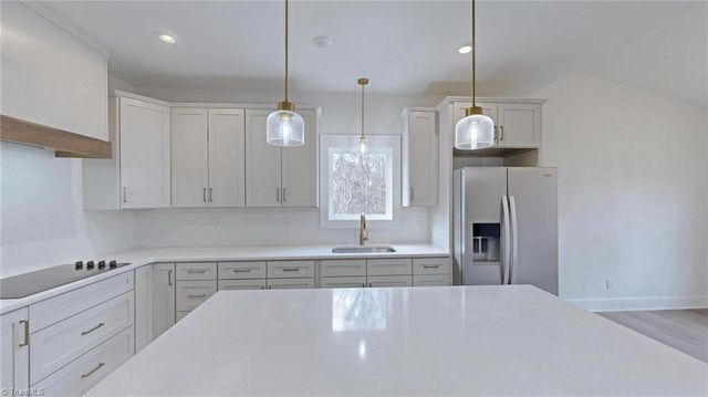 108 Sprucewood Court, Archdale, NC 27263