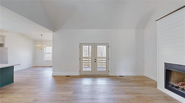 108 Sprucewood Court, Archdale, NC 27263