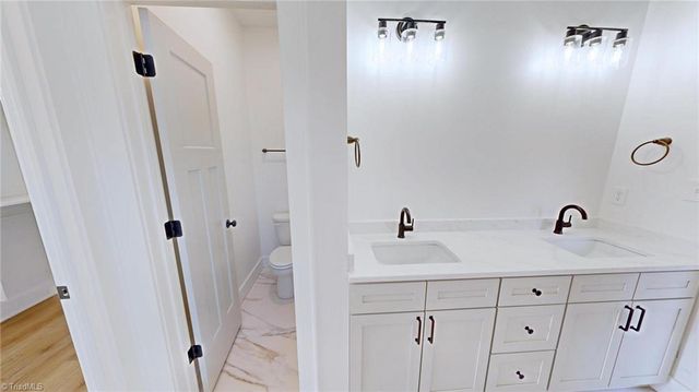 108 Sprucewood Court, Archdale, NC 27263