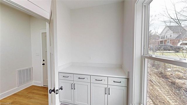 108 Sprucewood Court, Archdale, NC 27263