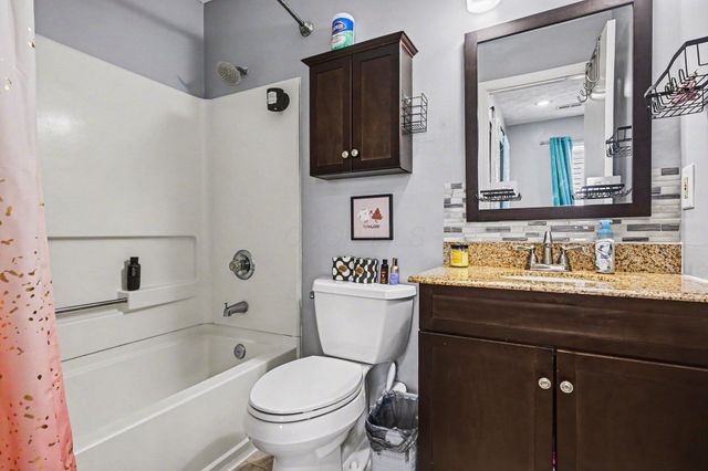 793 Crevis Lane, Columbus, OH 43228