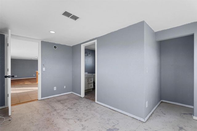 3209 Oak Hill Drive, Granbury, TX 76048