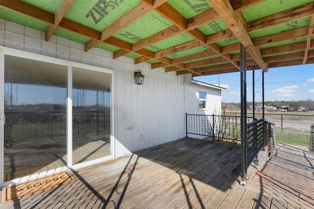 3209 Oak Hill Drive, Granbury, TX 76048