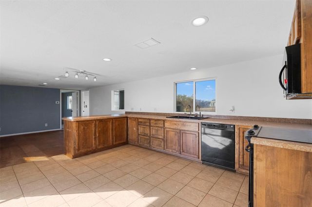 3209 Oak Hill Drive, Granbury, TX 76048