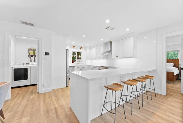1114 SE 14th Avenue, Deerfield Beach, FL 33441