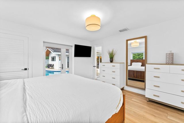 1114 SE 14th Avenue, Deerfield Beach, FL 33441