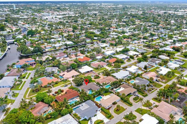 1114 SE 14th Avenue, Deerfield Beach, FL 33441