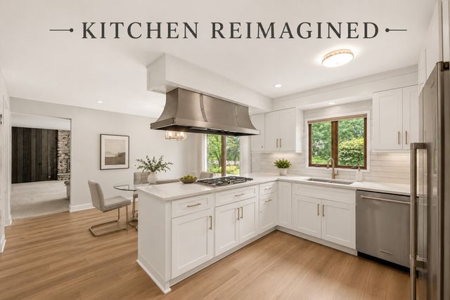 9 Buckingham Drive, Sugar Grove, IL 60554