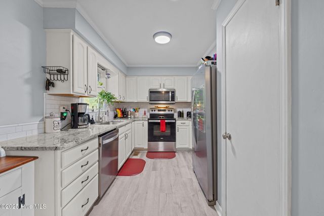 108 Poplar Road, Havelock, NC 28532