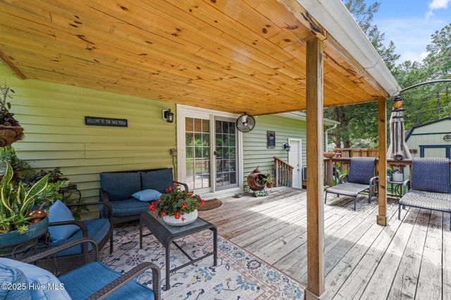 108 Poplar Road, Havelock, NC 28532