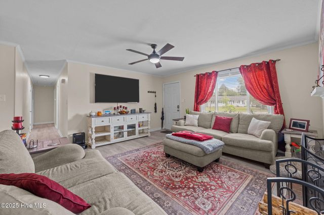 108 Poplar Road, Havelock, NC 28532