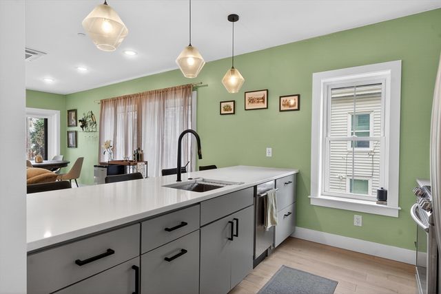 208 Spencer Ave 4, Chelsea, MA 02150