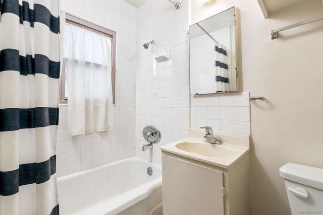 717 19 San Jose Pl, San Diego, CA 92109