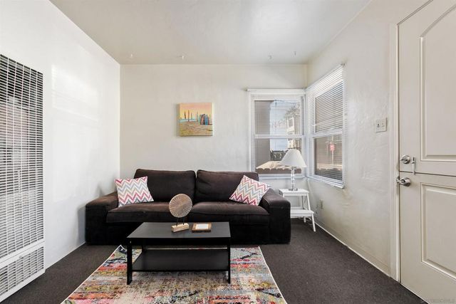 717 19 San Jose Pl, San Diego, CA 92109