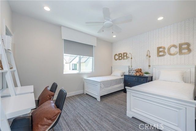 255 Sawbuck, Irvine, CA 92618