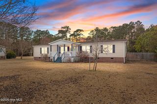 107 Piney Creek Court, Holly Ridge, NC 28445
