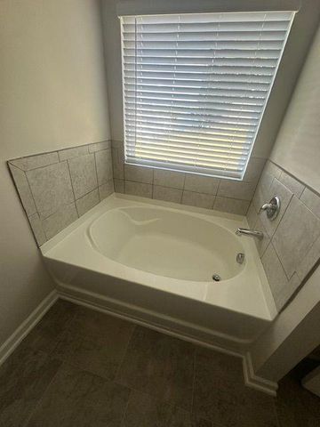 3574 Saratoga Circle, Decatur, GA 30034