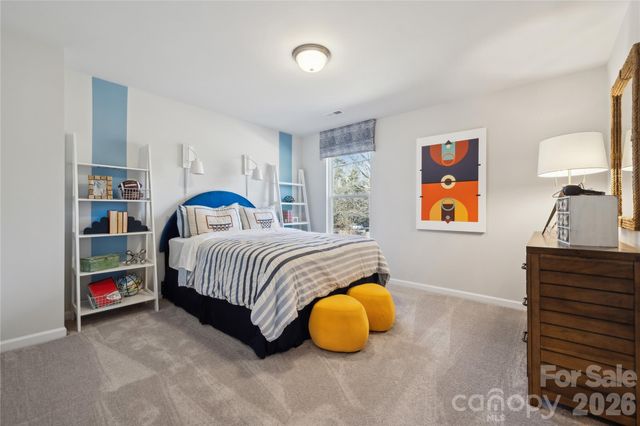 6521 Alanbrook Road, Charlotte, NC 28215