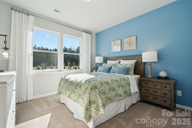 6521 Alanbrook Road, Charlotte, NC 28215