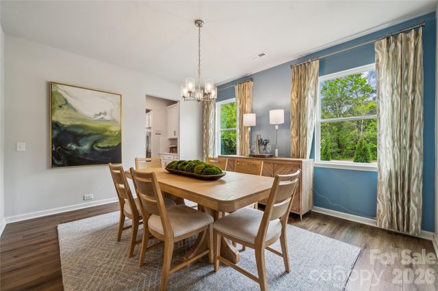 6521 Alanbrook Road, Charlotte, NC 28215