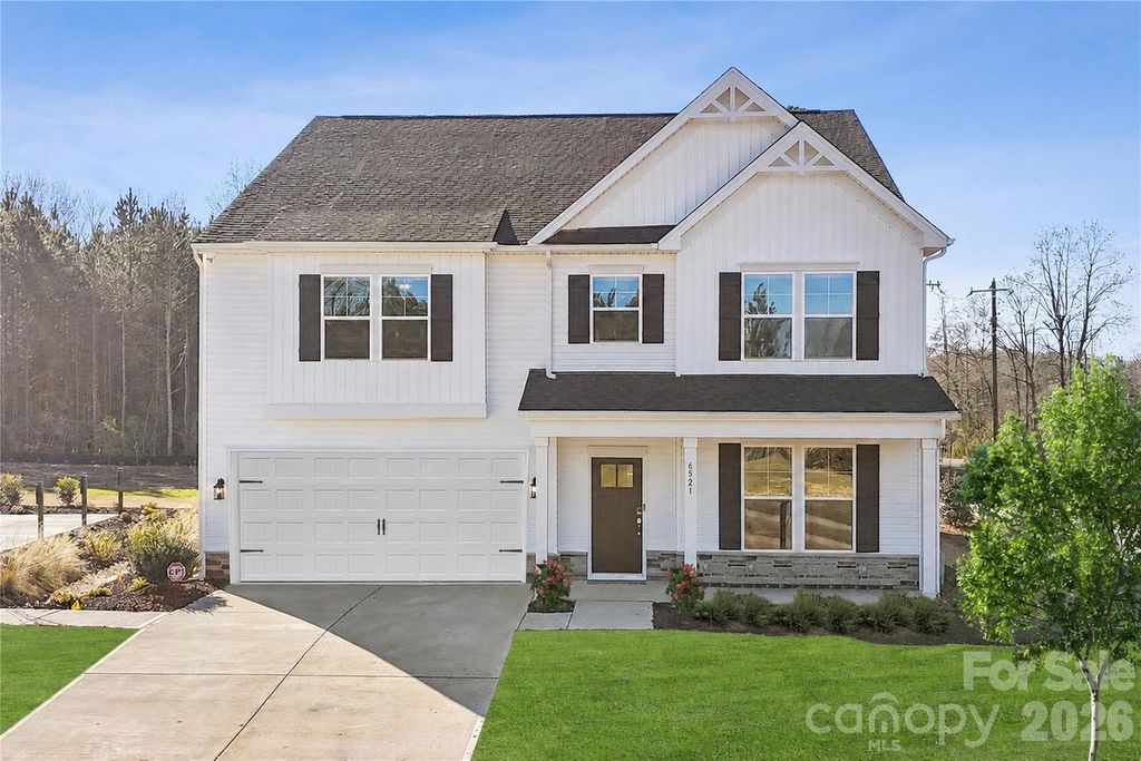 6521 Alanbrook Road, Charlotte, NC 28215