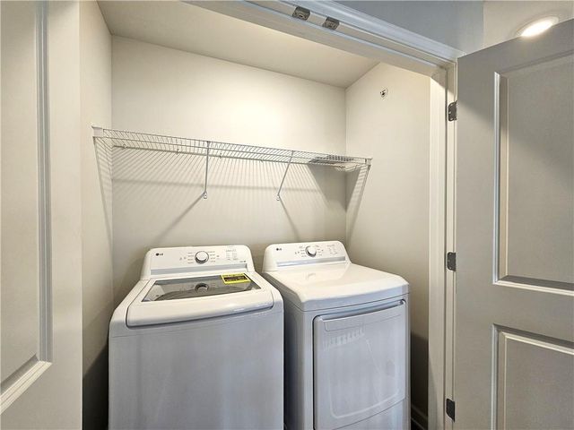 334 Lanier Circle, Woodstock, GA 30189