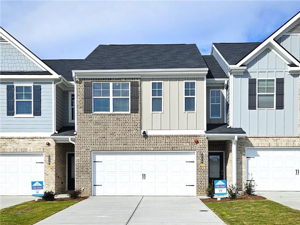 334 Lanier Circle, Woodstock, GA 30189