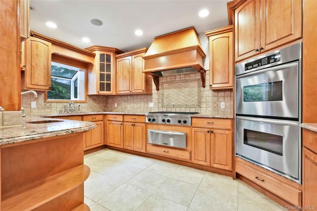21405 53rd Avenue, Bayside, NY 11364