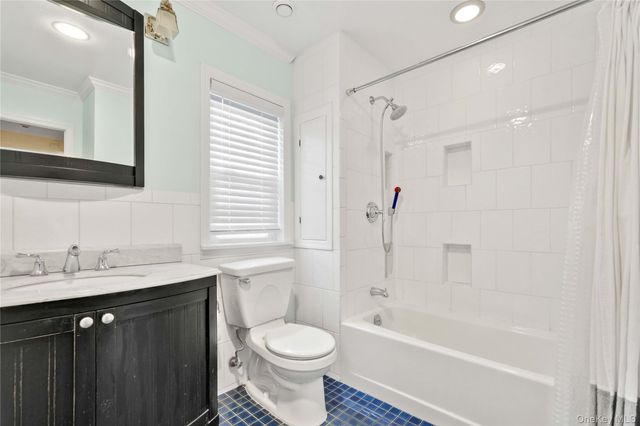 21405 53rd Avenue, Bayside, NY 11364
