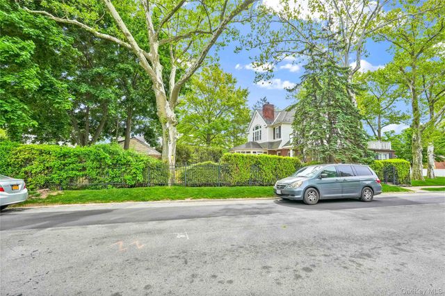 21405 53rd Avenue, Bayside, NY 11364