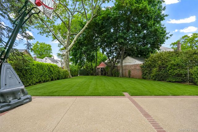 21405 53rd Avenue, Bayside, NY 11364