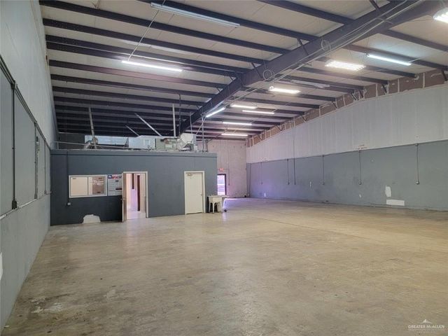 1001 E Whitewing Avenue C, Mcallen, TX 78501