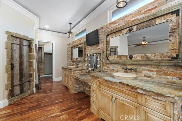 40271 Berlie, Murrieta, CA 92562