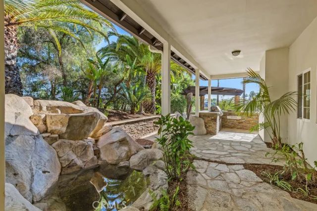 40271 Berlie, Murrieta, CA 92562