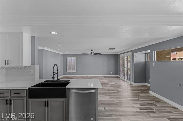 928 Aspen Valley Avenue, Las Vegas, NV 89123