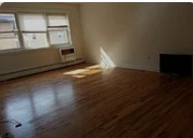 6831 N SEELEY Avenue 3K, Chicago, IL 60645