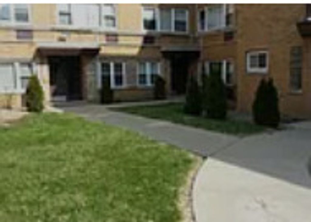 6831 N SEELEY Avenue 3K, Chicago, IL 60645
