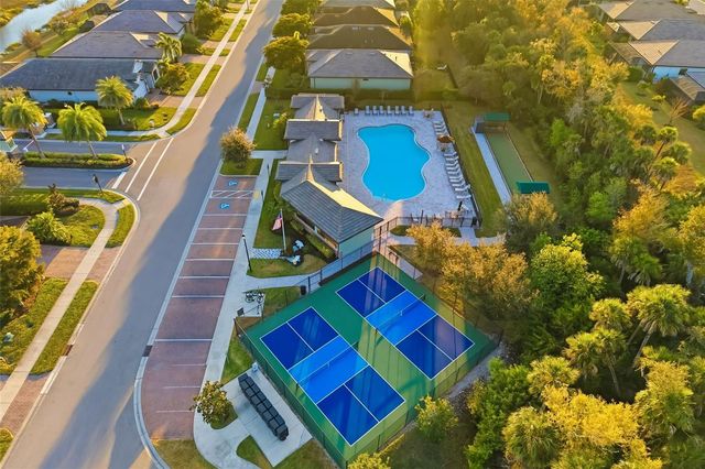 11937 BLAZING STAR DR, Venice, FL 34293