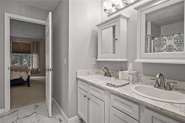 2 Mulberry Drive, Cranston, RI 02921