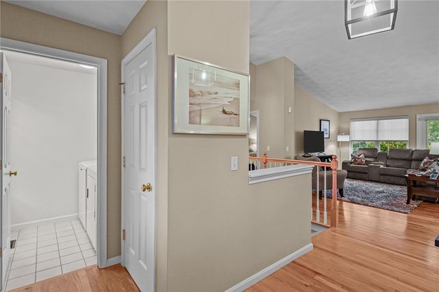 2 Mulberry Drive, Cranston, RI 02921