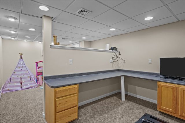 2 Mulberry Drive, Cranston, RI 02921