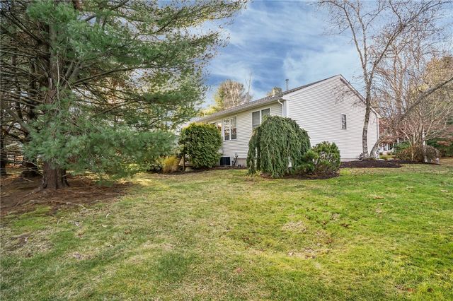 2 Mulberry Drive, Cranston, RI 02921