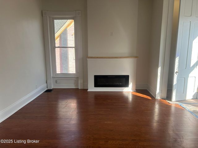 1409 Hepburn Ave, Louisville, KY 40204