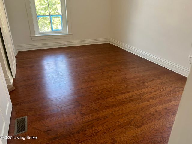 1409 Hepburn Ave, Louisville, KY 40204