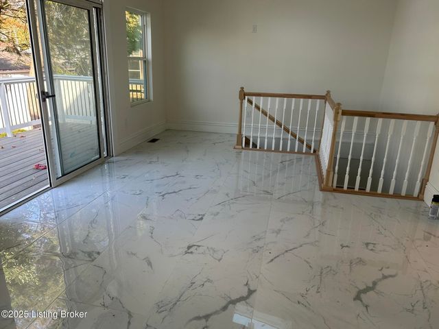 1409 Hepburn Ave, Louisville, KY 40204