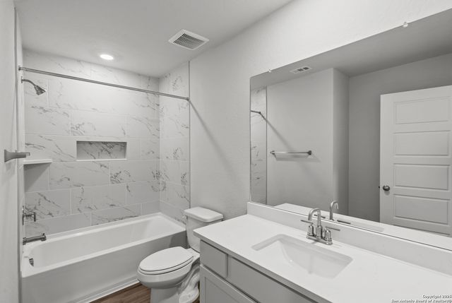 2919 Angelou Street, New Braunfels, TX 78130