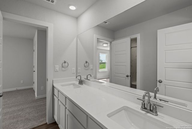 2919 Angelou Street, New Braunfels, TX 78130