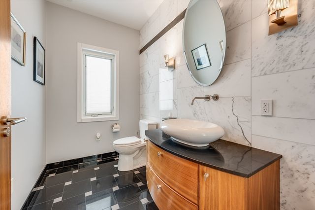 2 Blanchard Road, Cambridge, MA 02138
