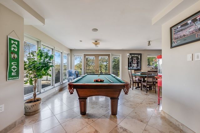 2 Blanchard Road, Cambridge, MA 02138